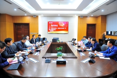 無錫市委常委、統(tǒng)戰(zhàn)部長周常青帶隊拜訪蘇美達集團